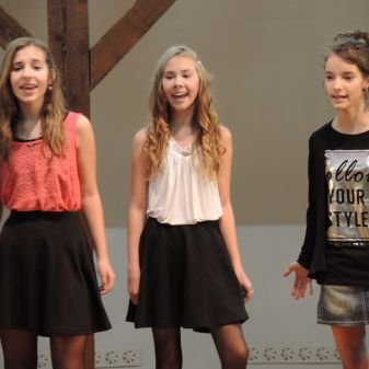 Vánoční pěvecké vystoupení žáků třídy Jany Borkové, 7. 12. 2016