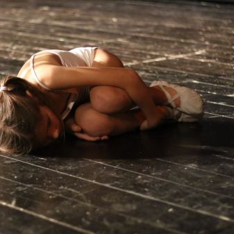 Svět pohádek - vystoupení TO a žáků pěvecké třídy L. Honzlové, 12. 12. 2016