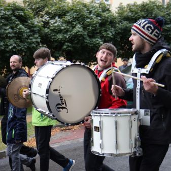 Dechový orchestr mladých a mažoretky ZUŠ - pochod městem k 80.výročí Gymnázia Humpolec, 16. 9. 2017
