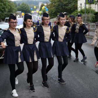 Dechový orchestr mladých a mažoretky ZUŠ - pochod městem k 80.výročí Gymnázia Humpolec, 16. 9. 2017