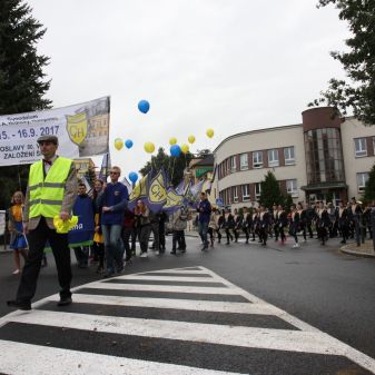 Dechový orchestr mladých a mažoretky ZUŠ - pochod městem k 80.výročí Gymnázia Humpolec, 16. 9. 2017