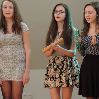 Třídní pěvecká vystoupení žáků Jany Borkové, duben 2016