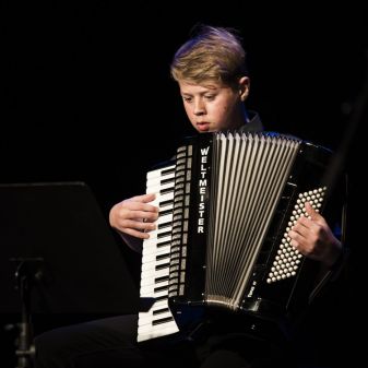 Galakoncert k 75. výročí ZUŠ, 9. 11. 2021, Divadlo Za komínem