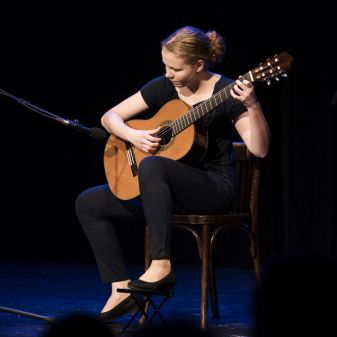 Galakoncert k 75. výročí ZUŠ, 9. 11. 2021, Divadlo Za komínem