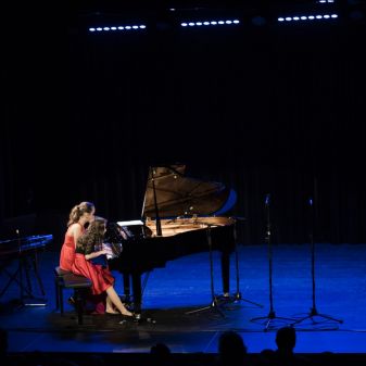 Galakoncert k 75. výročí ZUŠ, 9. 11. 2021, Divadlo Za komínem