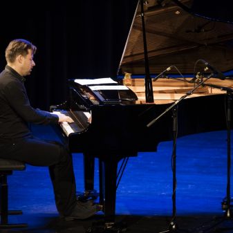 Galakoncert k 75. výročí ZUŠ, 9. 11. 2021, Divadlo Za komínem