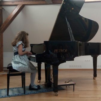 Klavírní večírek č. 4, 10. 4. 2017