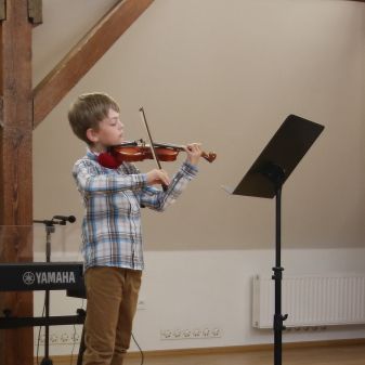 Klavírní večírek č. 5, 23. 5. 2017