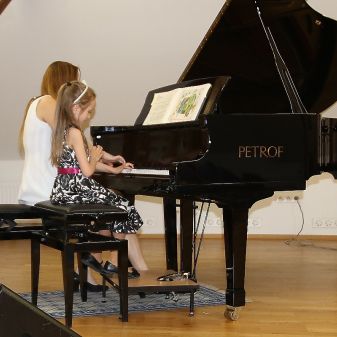 Klavírní večírek č. 5, 23. 5. 2017