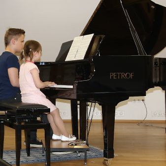 Klavírní večírek č. 5, 23. 5. 2017