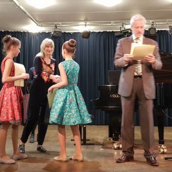 Klavírní soutěž ve čtyřruční hře PER QUATTRO MANI