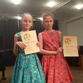 Klavírní soutěž ve čtyřruční hře PER QUATTRO MANI