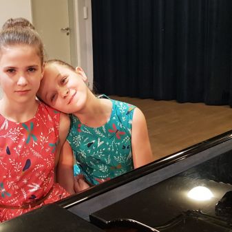 Klavírní soutěž ve čtyřruční hře PER QUATTRO MANI