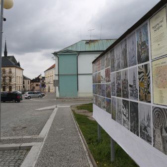 Galerie pod širákem