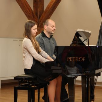 Koncert žáků ze třídy Petry Kopecké, 11. 4. 2016