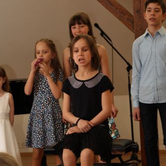 Koncert žáků ze třídy Petry Kopecké, 11. 4. 2016