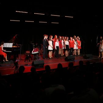 Šťastné & Veselé 2019! (žáci J. Borkové, L. Honzlové, M. Dvořáka)