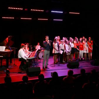 Šťastné & Veselé 2019! (žáci J. Borkové, L. Honzlové, M. Dvořáka)