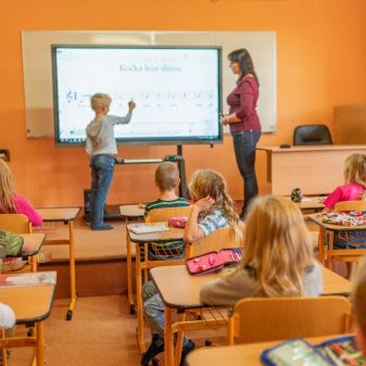 Nové interaktivní zařízení MultiBoard pro výuku nejen hudební nauky