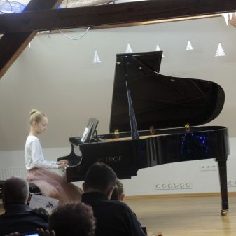 Klavírní večírek č. 2, 8. 12. 2016