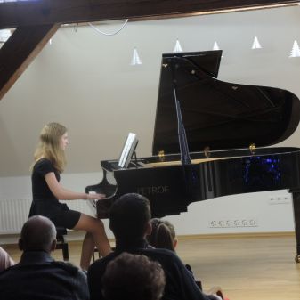 Klavírní večírek č. 2, 8. 12. 2016